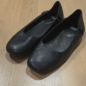 Eileen Fisher Classic Black Leather Flats